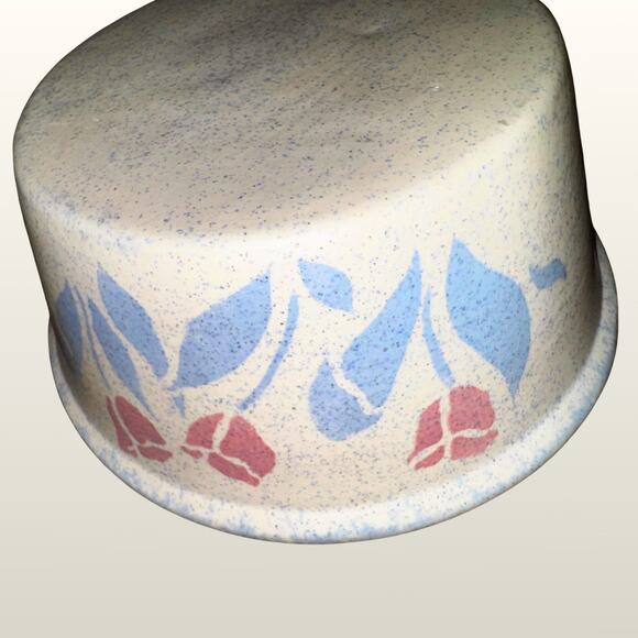 Vintage Tulip Serving Bowl | Speckled Ceramic Floral Kitchen | 1980s Farmhouse - Picture 5 of 9